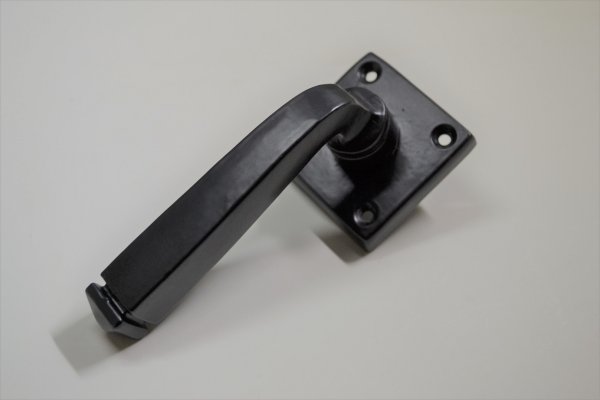 画像2: ブラックアイアン　レバーハンドル　空錠　錠前　ロートアイアン　SH6000　ラッチ付きSHTB001 3" (2)